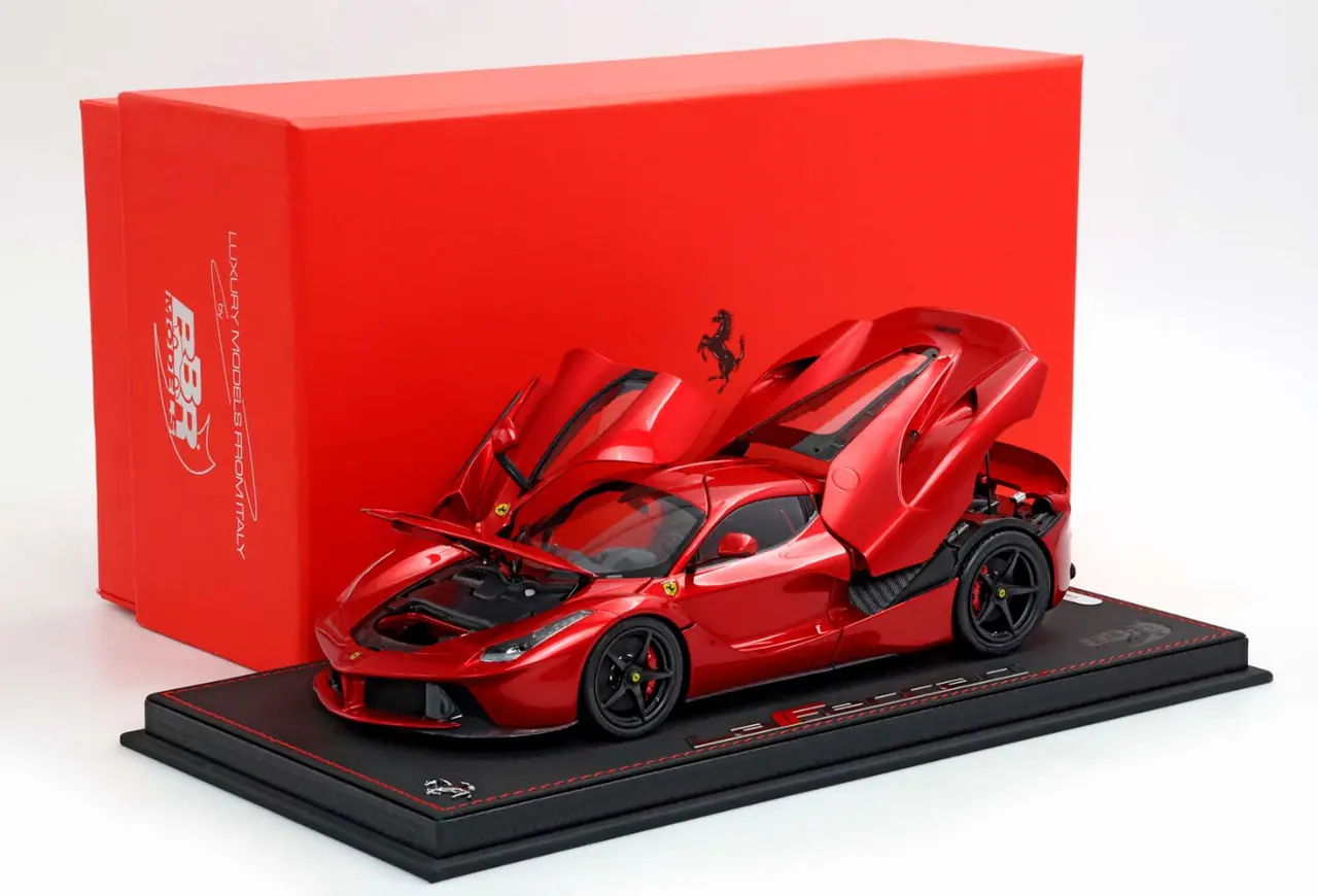 Ferrari & Maserati — design, advertising and POS material