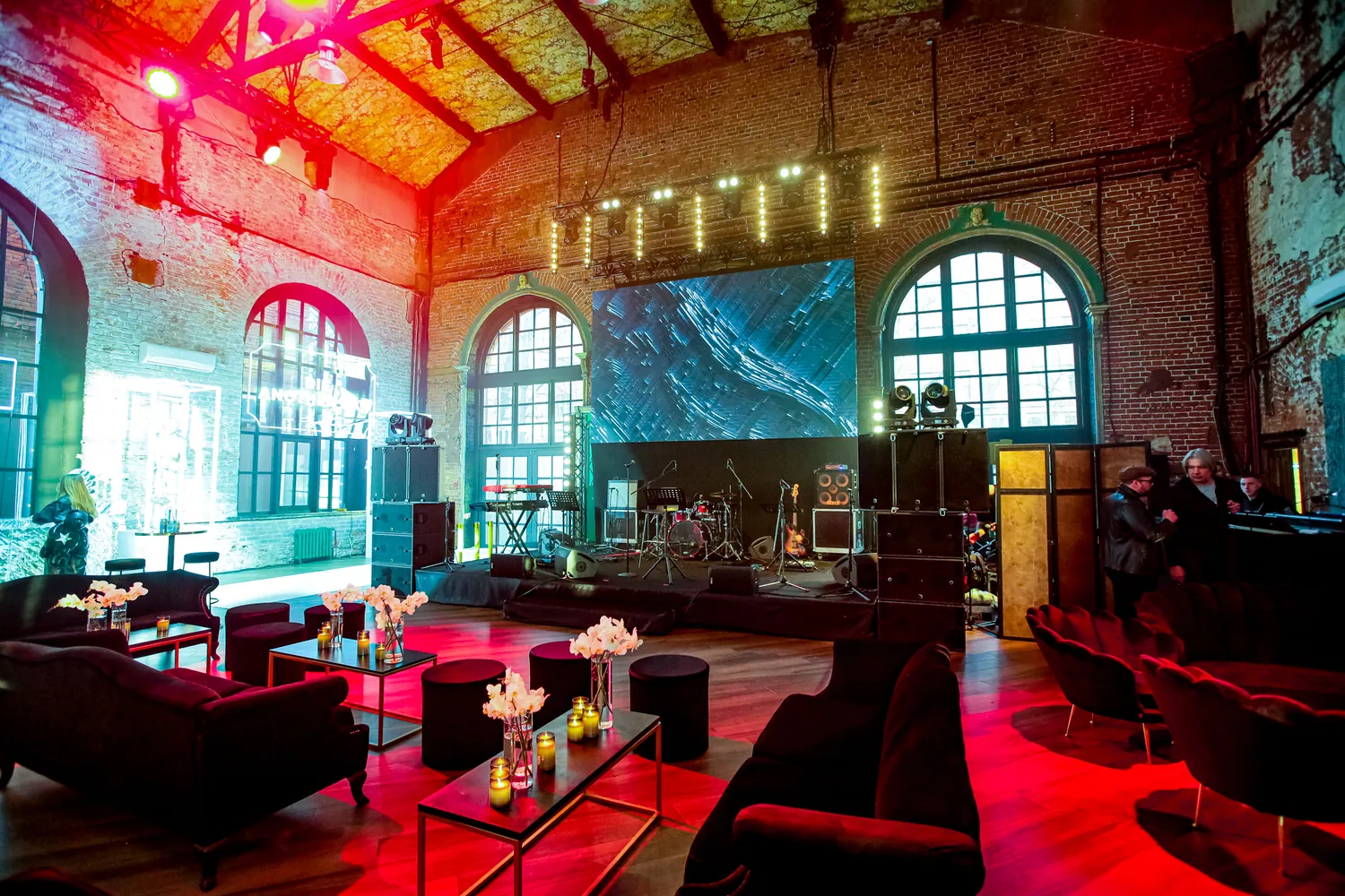 Kings of the night — James Bond party