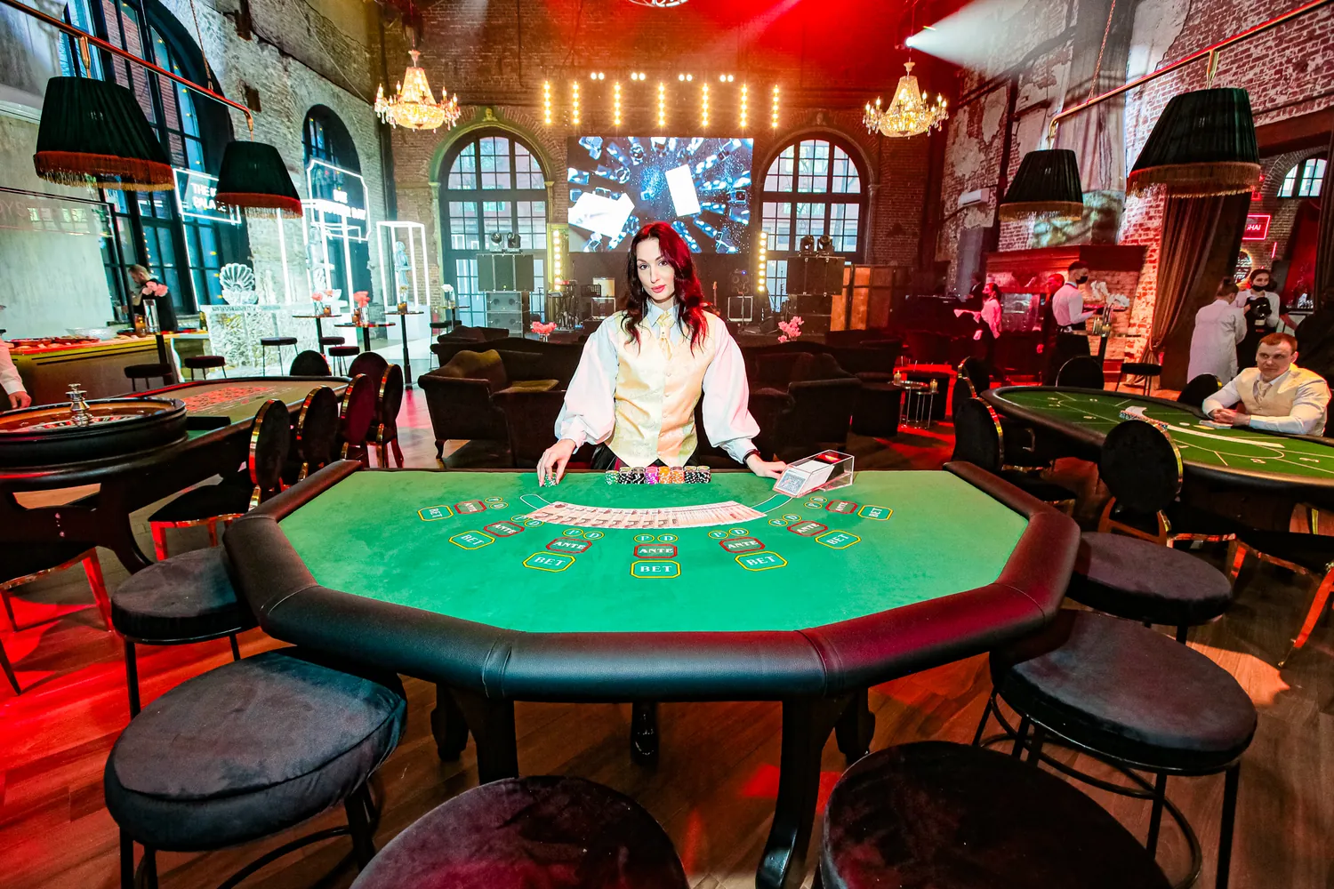 Kings of the night — James Bond party