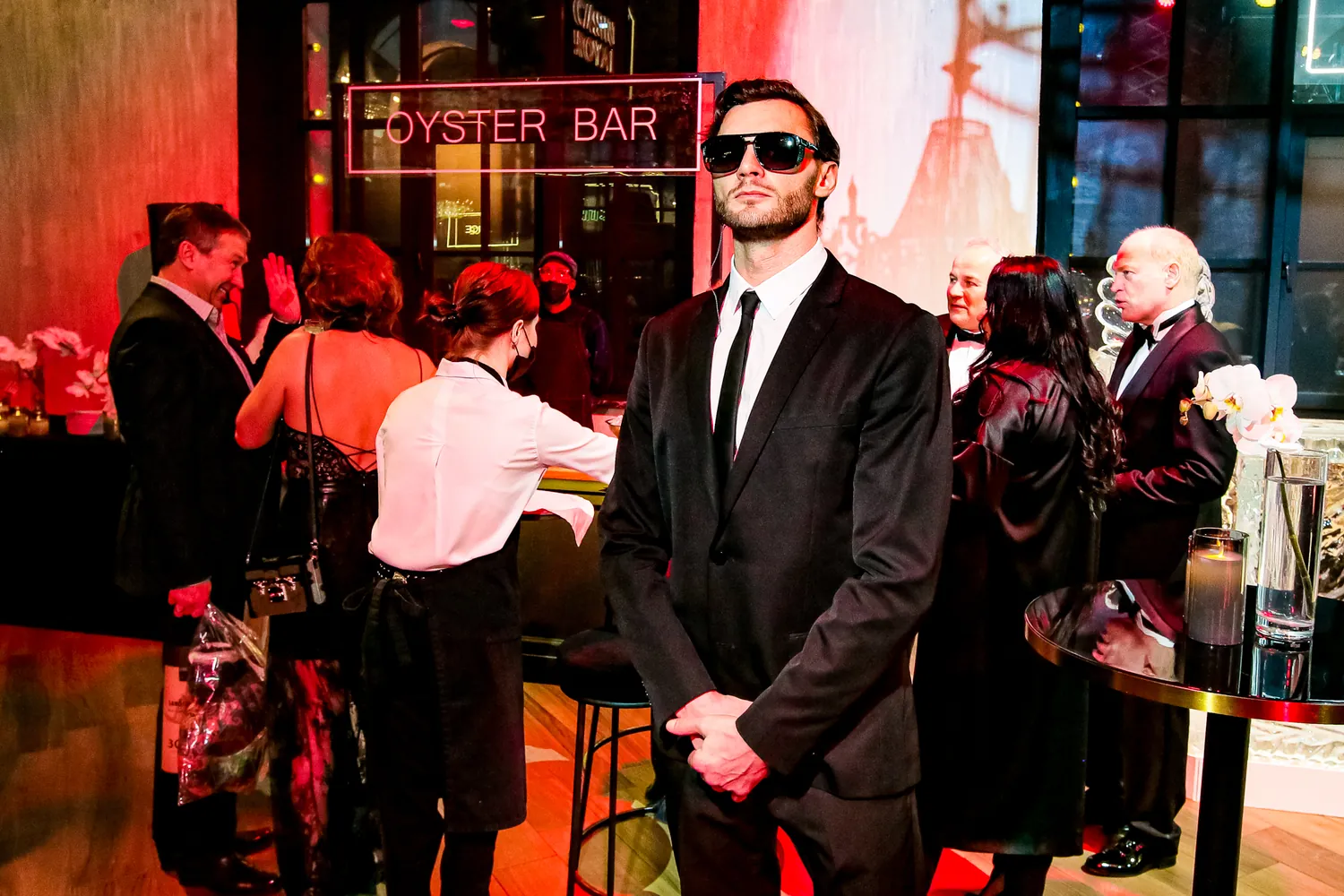Kings of the night — James Bond party